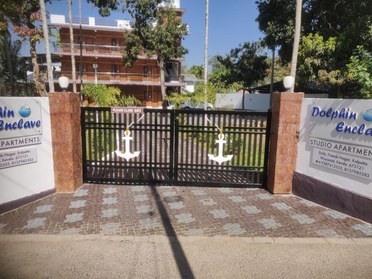 Dolphin Enclave Service Studio Apartments Kalpetta Esterno foto